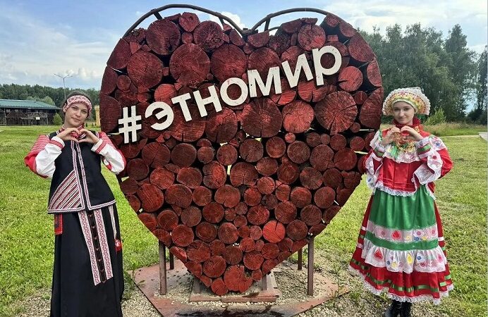Триумф в «ЭТНОМИРе»: два Гран-при и четыре первых места